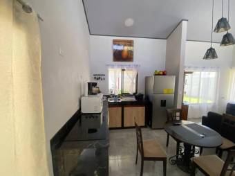 Se vende moderna casa con patio en residencial de La Garita Alajuela 25-208 Se vende moderna casa con patio en residencial de La Garita Alajuela 25-208