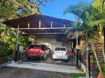 Se vende espaciosa casa con patio en La Garita Alajuela 25-442 Se vende espaciosa casa con patio en La Garita Alajuela 25-442