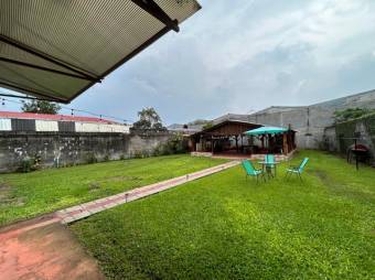 Se vende espaciosa casa para inversión en Rio Segundo Alajuela 25-302 Se vende espaciosa casa para inversión en Rio Segundo Alajuela 25-302