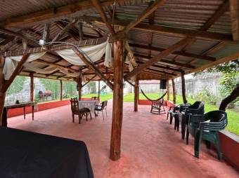 Se vende espaciosa casa para inversión en Rio Segundo Alajuela 25-302 Se vende espaciosa casa para inversión en Rio Segundo Alajuela 25-302