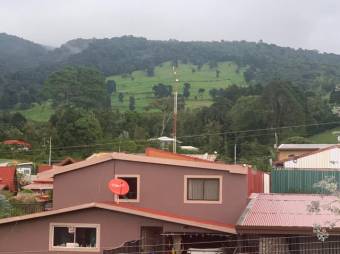 Se vende espaciosa casa con jardín en Sabanilla San José 24-786 Se vende espaciosa casa con jardín en Sabanilla San José 24-786