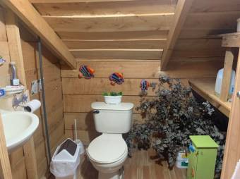 Se vende espaciosa casa con jardín en Sabanilla San José 24-786 Se vende espaciosa casa con jardín en Sabanilla San José 24-786