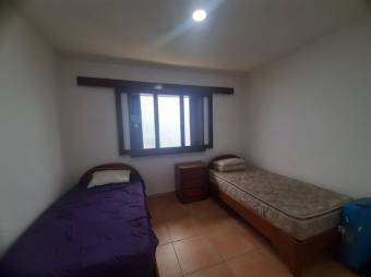 Se vende espaciosa asa con jardín en Coyol de Alajuela 25-1431 Se vende espaciosa asa con jardín en Coyol de Alajuela 25-1431