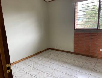 Apto 1 cuarto, sin mascotas, con servicios, solo paga la luz!