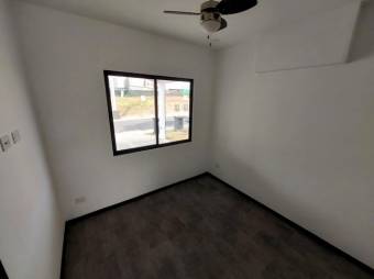 Se vende espaciosa casa con amplio patio en villa del sol 25-1671 Se vende espaciosa casa con amplio patio en villa del sol 25-1671