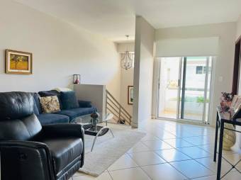 Se vende moderna casa en condominio de San Rafael Escazú 25-1473 Se vende moderna casa en condominio de San Rafael Escazú 25-1473