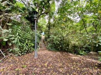 Se vende moderna casa en condominio de San Rafael Escazú 25-228 Se vende moderna casa en condominio de San Rafael Escazú 25-228