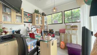 Se vende moderna casa en condominio de San Rafael Escazú 25-1893 Se vende moderna casa en condominio de San Rafael Escazú 25-1893