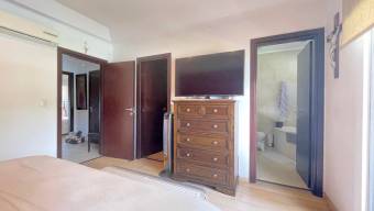 Se vende moderna casa en condominio de San Rafael Escazú 25-1893 Se vende moderna casa en condominio de San Rafael Escazú 25-1893