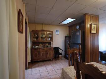 Se vende espaciosa casa con uso mixto en Llorente de Heredia 24-281 Se vende espaciosa casa con uso mixto en Llorente de Heredia 24-281