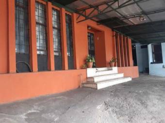 Se vende espaciosa casa con uso mixto en Calle Blancos 25-845 Se vende espaciosa casa con uso mixto en Calle Blancos 25-845