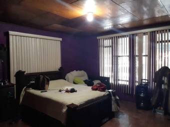 Se vende espaciosa casa con uso mixto en Calle Blancos 25-845 Se vende espaciosa casa con uso mixto en Calle Blancos 25-845