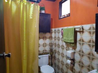 Se vende espaciosa casa con uso mixto en Calle Blancos 25-845 Se vende espaciosa casa con uso mixto en Calle Blancos 25-845