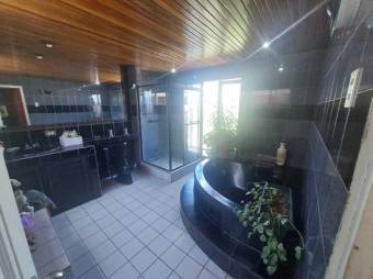 Se vende espaciosa casa para inversión en Montelimar 25-1730 Se vende espaciosa casa para inversión en Montelimar 25-1730