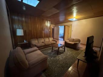 Se vende espaciosa casa con patio en Guadalupe San José 24-972 Se vende espaciosa casa con patio en Guadalupe San José 24-972