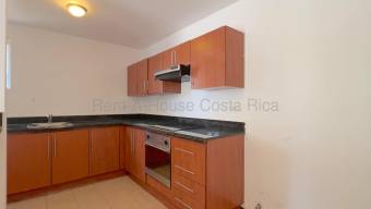 Se alquila apartamento en Escazú Centro 26-2275 Se alquila apartamento en Escazú Centro 26-2275