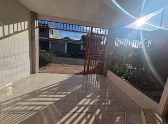 VENTA DE CASA UNA PLANTA EN RESIDENCIAL BERTILIA, COYOL DE ALAJUELA VENTA DE CASA UNA PLANTA EN RESIDENCIAL BERTILIA, COYOL DE ALAJUELA