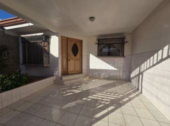 VENTA DE CASA UNA PLANTA EN RESIDENCIAL BERTILIA, COYOL DE ALAJUELA VENTA DE CASA UNA PLANTA EN RESIDENCIAL BERTILIA, COYOL DE ALAJUELA