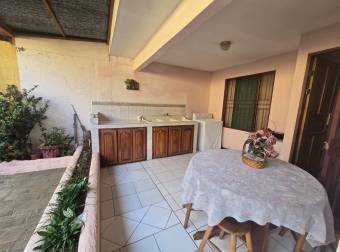 VENTA DE CASA UNA PLANTA EN RESIDENCIAL BERTILIA, COYOL DE ALAJUELA VENTA DE CASA UNA PLANTA EN RESIDENCIAL BERTILIA, COYOL DE ALAJUELA
