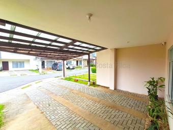 Se alquila casa en San Pablo Heredia 26-2279