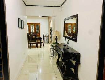 Exclusiva Propiedad en Venta en Condominio Monte alto Exclusiva Propiedad en Venta en Condominio Monte alto