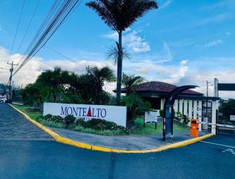 Exclusiva Propiedad en Venta en Condominio Monte alto