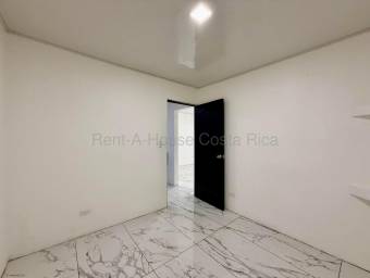 Venta de casa remodelada con 4 habitaciones en Alajuelita #26-2263 GS Venta de casa remodelada con 4 habitaciones en Alajuelita #26-2263 GS