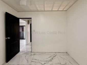Venta de casa remodelada con 4 habitaciones en Alajuelita #26-2263 GS Venta de casa remodelada con 4 habitaciones en Alajuelita #26-2263 GS