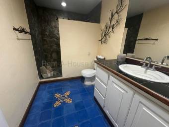 Venta de Quinta con Amplia Casa y Vistas Panorámicas en Cebadilla de Turrúcares. RAH 26-2274