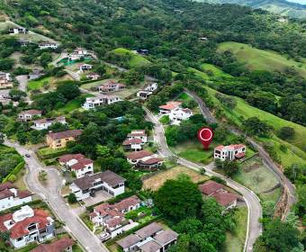 1,008 m2 Lot for Sale in Cerro Colón Condominium, Mora, San José