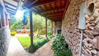 Se alquila casa en San Rafael Heredia 26-2269