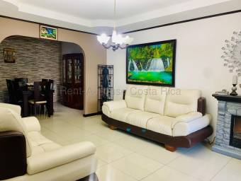 Venta de Casa en Condominio Montealto, Cartago. RAH 26-2281 Venta de Casa en Condominio Montealto, Cartago. RAH 26-2281
