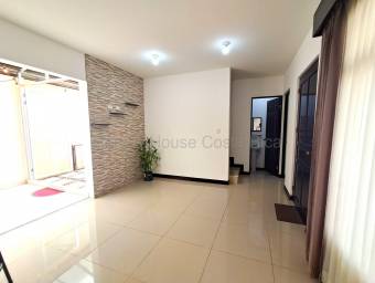 Se alquila casa en San Pablo Heredia 26-2279