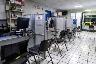 Se alquila local comercial en San José Centro 27-6