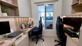 Se vende casa en Colón Mora 26-2278
