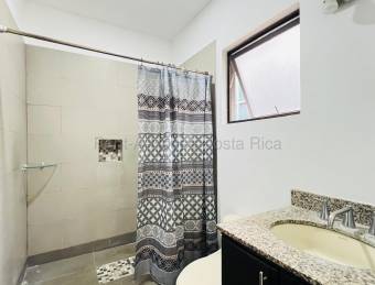 Venta de casa con patio y amenidades en Heredia #26-2246 GS Venta de casa con patio y amenidades en Heredia #26-2246 GS