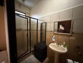 Venta casa tipo dúplex, 3 hab, 2 parqueos y ubicación estratégica #26-2224 GS