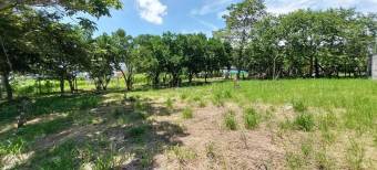 Venta de Lote en Piedades de Santa Ana. RAH 27-5