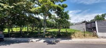 Venta de Lote en Piedades de Santa Ana. RAH 27-5