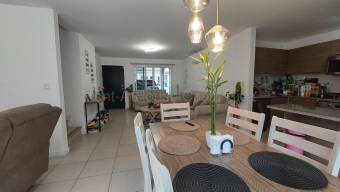 Venta de Casa en Mora-Colón. Venta de Casa en Mora-Colón.