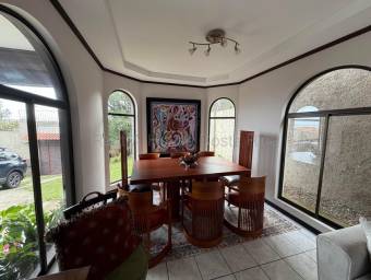 Alquiler de Casa en San Isidro de Heredia. RAH 27-3