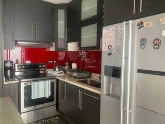 Se vende casa en Santa Ana San José 24-119