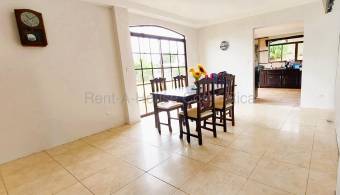 Se vende casa en Mercedes Sur Puriscal 27-1