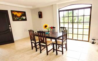 Se vende casa en Mercedes Sur Puriscal 27-1
