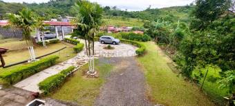 Se vende casa en Mercedes Sur Puriscal 27-1