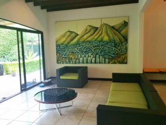 Se vende casa en Pozos Santa Ana 25-167