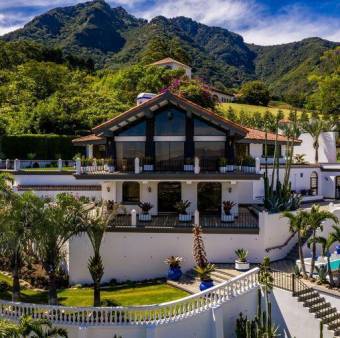Venta mansión privada con 2 residencias y cancha de tenis #26-711 GS Venta mansión privada con 2 residencias y cancha de tenis #26-711 GS