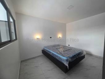 Venta de Casa en Agua Caliente-Cartago. RAH 27-26