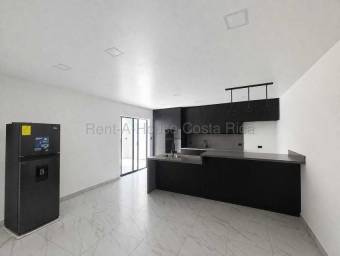 Venta de Casa en Agua Caliente-Cartago. RAH 27-26