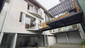 Venta de Casa en Montes de Oca-Sabanilla. 